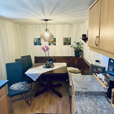 Haus Bernstein 3 דירה *
