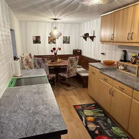 Haus Bernstein 3 شقة